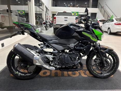 KAWASAKI Z 400 ABS, Foto 5