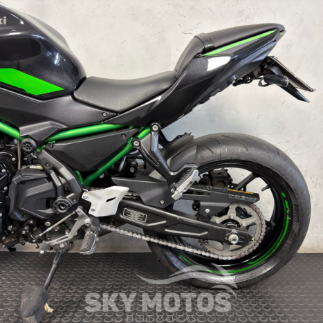 KAWASAKI Z 650 ABS, Foto 16