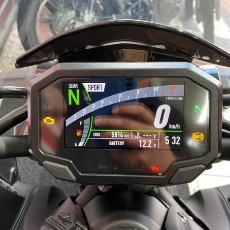 KAWASAKI Z 900 RS, Foto 8