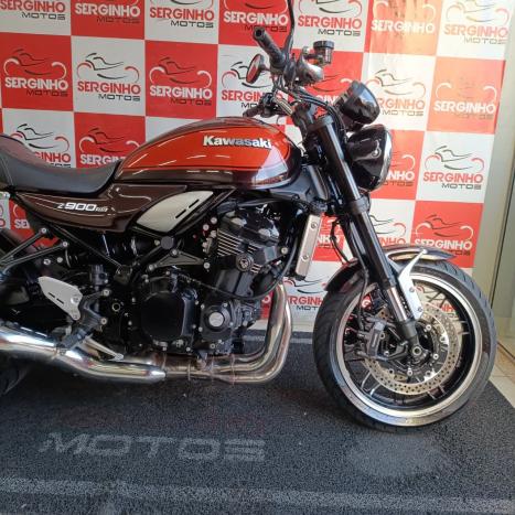 KAWASAKI Z 900 RS, Foto 4