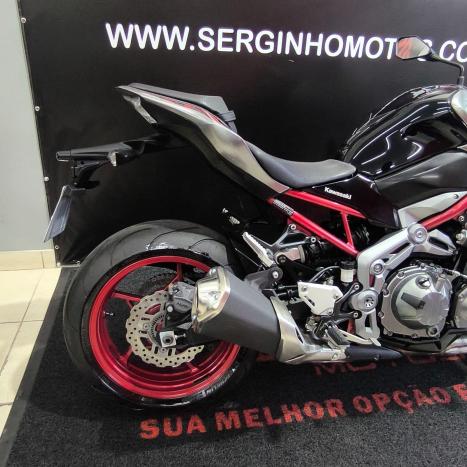 KAWASAKI Z 900 RS, Foto 2