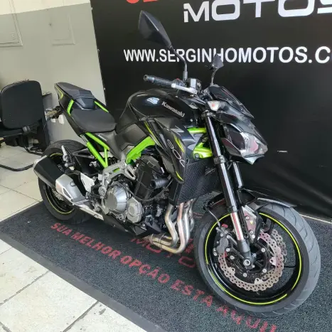 KAWASAKI Z 900 RS, Foto 2