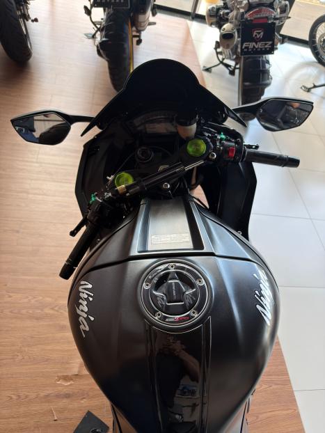 KAWASAKI ZX 10 NINJA, Foto 8