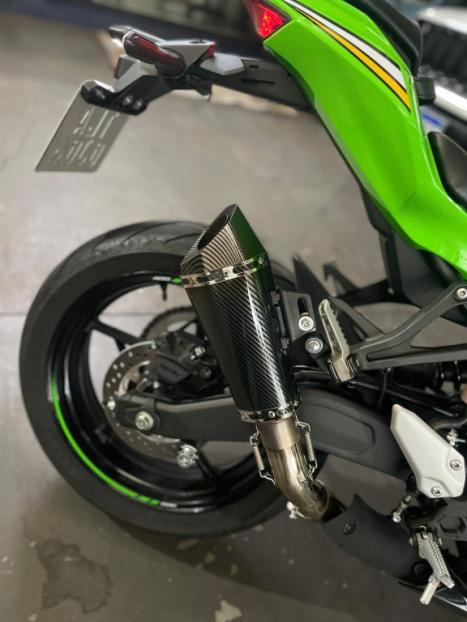 KAWASAKI ZX-4R , Foto 2