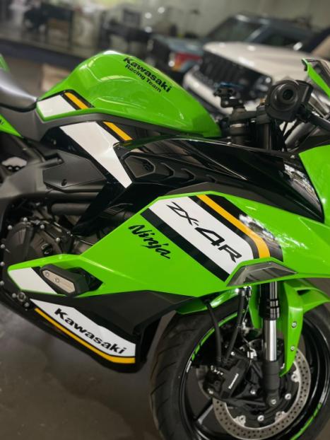 KAWASAKI ZX-4R , Foto 3