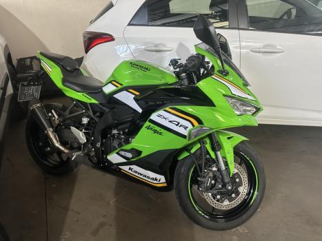 KAWASAKI ZX-4R , Foto 7