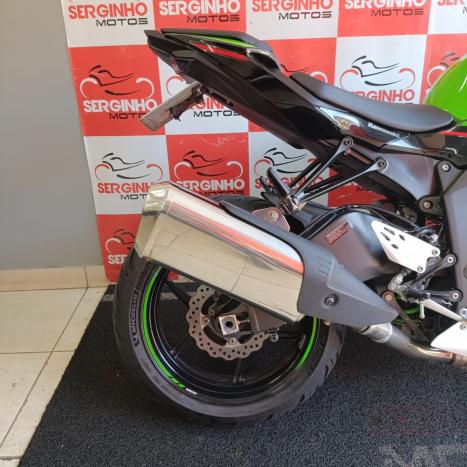 KAWASAKI ZX 6 600, Foto 7