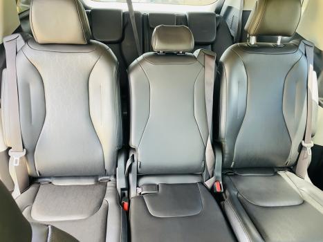 KIA Carnival 3.3 V6 4P EX  AUTOM�TCIO, Foto 10