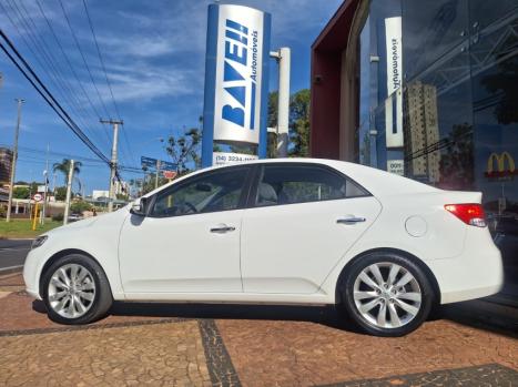 KIA Cerato Sedan 1.6 16V 4P SX3 AUTOMTICO, Foto 5