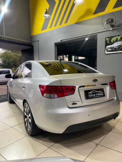 KIA Cerato Sedan 1.6 16V 4P EX AUTOMTICO, Foto 6