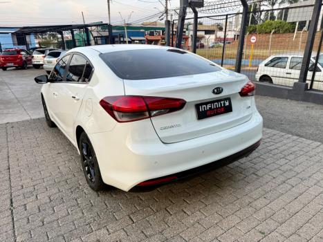 KIA Cerato Sedan 1.6 16V 4P SX3 AUTOMÁTICO, Foto 7 KIA Cerato Sedan 1.6 16V 4P SX3 AUTOMÁTICO, Foto 7