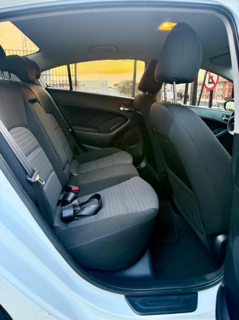 KIA Cerato Sedan 1.6 16V 4P SX3 AUTOMÁTICO, Foto 12 KIA Cerato Sedan 1.6 16V 4P SX3 AUTOMÁTICO, Foto 12