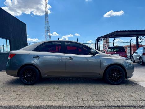 KIA Cerato Sedan 1.6 16V 4P EX AUTOM�TICO, Foto 6