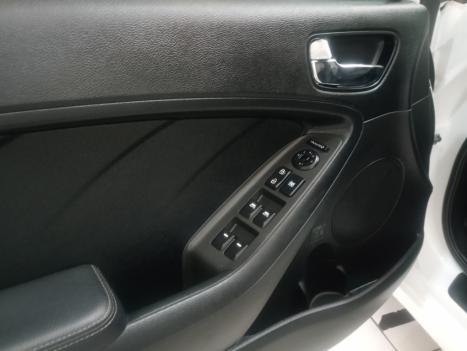 KIA Cerato Sedan 1.6 16V 4P SX AUTOM�TICO, Foto 7