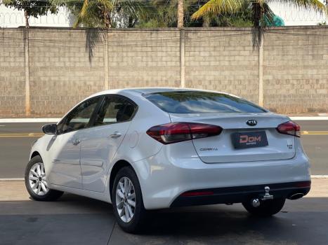 KIA Cerato Sedan 1.6 16V 4P SX AUTOM�TICO, Foto 3
