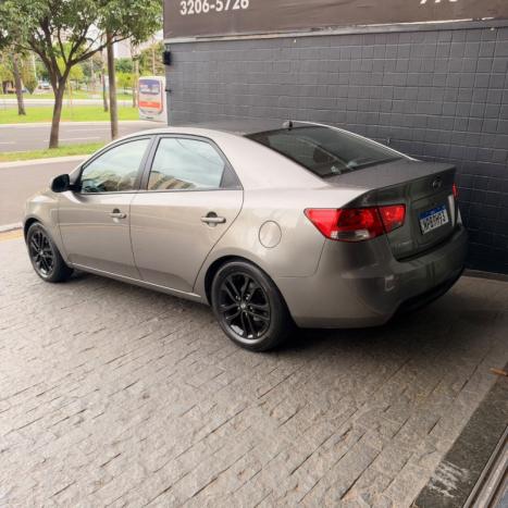 KIA Cerato Sedan 1.6 16V 4P EX AUTOMÁTICO, Foto 4
