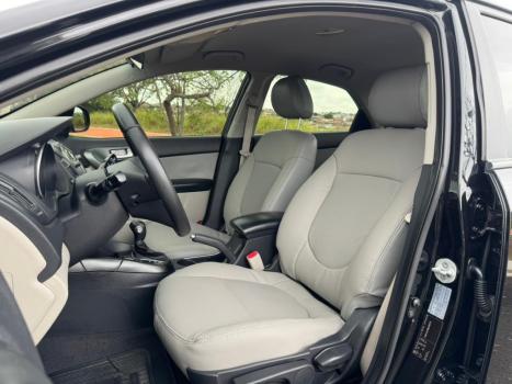KIA Cerato Sedan , Foto 9