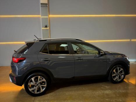 KIA Stonic 1.0 12V 4P FLEX TGDI MHEV SX TURBO HYBRID AUTOM�TICO, Foto 2