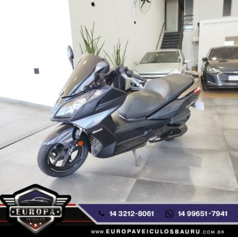 KYMCO Downtown 300i ABS, Foto 1