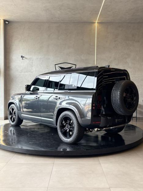 LAND ROVER Defender 110 3.0 24V 4P D300 TURBO DIESEL MHEV HSE 110 AWD AUTOM�TICO, Foto 3