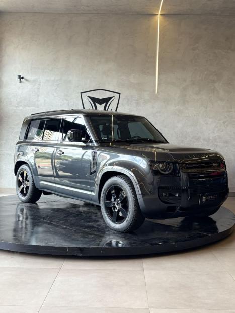 LAND ROVER Defender 110 3.0 24V 4P D300 TURBO DIESEL MHEV HSE 110 AWD AUTOM�TICO, Foto 4