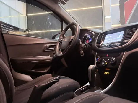 LAND ROVER Range Rover Evoque 2.0 16V 4P HSE 4WD DYNAMIC AUTOMÁTICO, Foto 24 LAND ROVER Range Rover Evoque 2.0 16V 4P HSE 4WD DYNAMIC AUTOMÁTICO, Foto 24