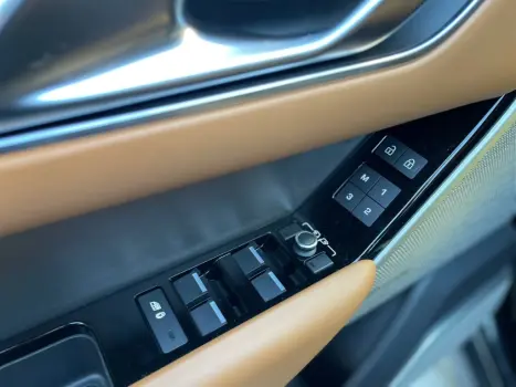 LAND ROVER Range Rover Velar , Foto 17