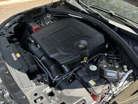 LAND ROVER Range Rover Velar 2.0 16V 4P P300 SE R-DYNAMIC AUTOMÁTICO, Foto 19