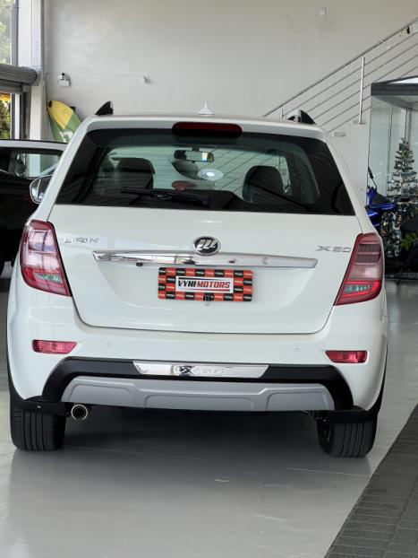 LIFAN X60 1.8 16V 4P, Foto 11
