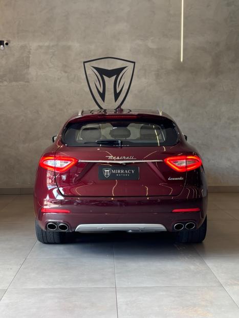 MASERATI Levante 3.0 V6 24V TURBO Q4 AUTOM�TICO, Foto 2