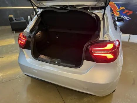 MERCEDES-BENZ A 200 1.6 16V 4P TURBO AUTOMÁTICO, Foto 15 MERCEDES-BENZ A 200 1.6 16V 4P TURBO AUTOMÁTICO, Foto 15