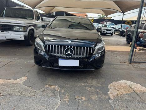 MERCEDES-BENZ A 200 1.6 16V 4P TURBO URBAN AUTOMÁTICO, Foto 5 MERCEDES-BENZ A 200 1.6 16V 4P TURBO URBAN AUTOMÁTICO, Foto 5