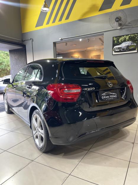 MERCEDES-BENZ A 200 1.6 16V 4P TURBO URBAN AUTOMTICO, Foto 6