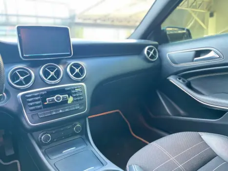 MERCEDES-BENZ A 200 1.6 16V 4P TURBO AUTOM�TICO, Foto 6