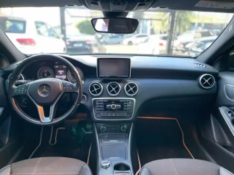 MERCEDES-BENZ A 200 1.6 16V 4P TURBO AUTOM�TICO, Foto 9