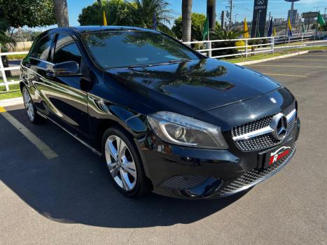 MERCEDES-BENZ A 200 1.6 16V 4P TURBO URBAN AUTOM�TICO, Foto 9