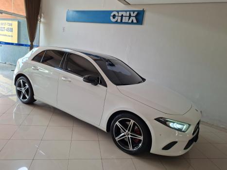 MERCEDES-BENZ A 250 2.0 16V 4P CGI VISION 7G-DCT AUTOM�TICO, Foto 3