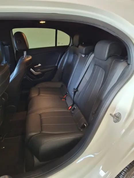 MERCEDES-BENZ A 250 2.0 16V 4P CGI VISION 7G-DCT AUTOM�TICO, Foto 9