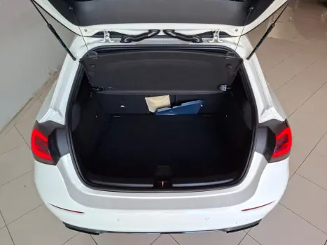 MERCEDES-BENZ A 250 2.0 16V 4P CGI VISION 7G-DCT AUTOM�TICO, Foto 12