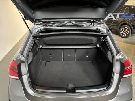 MERCEDES-BENZ A 35 AMG Hatch , Foto 5