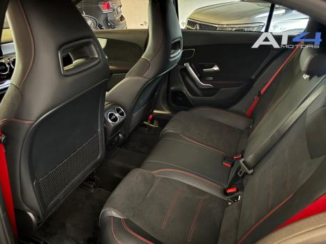 MERCEDES-BENZ A 35 AMG Hatch , Foto 14