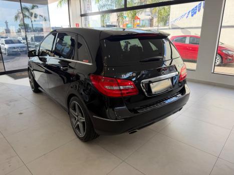 MERCEDES-BENZ B 200 1.6 4P TURBO AUTOM�TICO, Foto 6