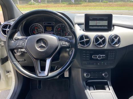 MERCEDES-BENZ B 200 1.6 4P SPORT TURBO AUTOMÁTICO, Foto 8