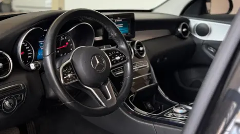 MERCEDES-BENZ C 180 1.6 16V 4P CGI AVANTGARDE TURBO AUTOMÁTICO, Foto 14 MERCEDES-BENZ C 180 1.6 16V 4P CGI AVANTGARDE TURBO AUTOMÁTICO, Foto 14