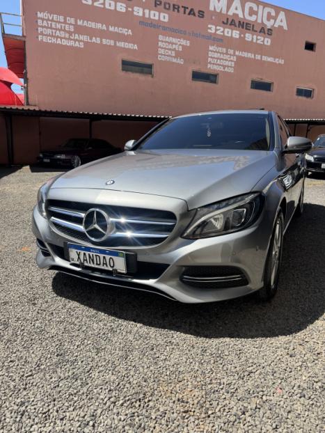 MERCEDES-BENZ C 200 2.0 16V 4P CGI TURBO AUTOMÁTICO, Foto 5 MERCEDES-BENZ C 200 2.0 16V 4P CGI TURBO AUTOMÁTICO, Foto 5