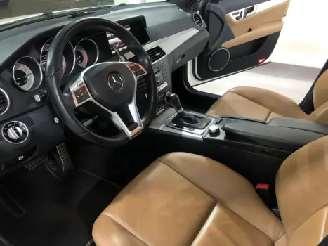 MERCEDES-BENZ C 250 1.8 16V 4P CGI SPORT TURBO AUTOMTICO, Foto 6