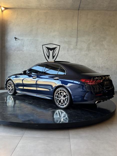 MERCEDES-BENZ C 300 2.0 16V 4P EQ BOOST TURBO HBRIDO AMG LINE 9G-TRONIC AUTOMTICO, Foto 4