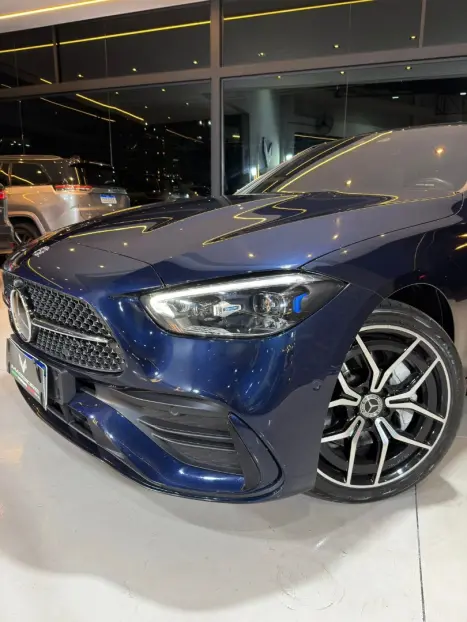 MERCEDES-BENZ C 300 2.0 16V 4P EQ BOOST TURBO H�BRIDO AMG LINE 9G-TRONIC AUTOM�TICO, Foto 7