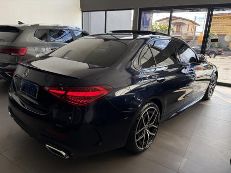 MERCEDES-BENZ C 300 2.0 16V 4P EQ BOOST TURBO H�BRIDO AMG LINE 9G-TRONIC AUTOM�TICO, Foto 6