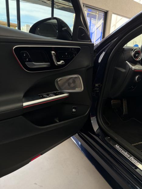 MERCEDES-BENZ C 300 2.0 16V 4P EQ BOOST TURBO H�BRIDO AMG LINE 9G-TRONIC AUTOM�TICO, Foto 10
